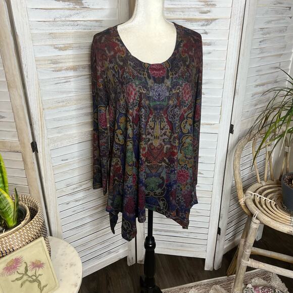 SOFT SURROUNDINGS Women's Pet L Poppy Feild Printed Dark Floral Tunic Top - Picture 4 of 16